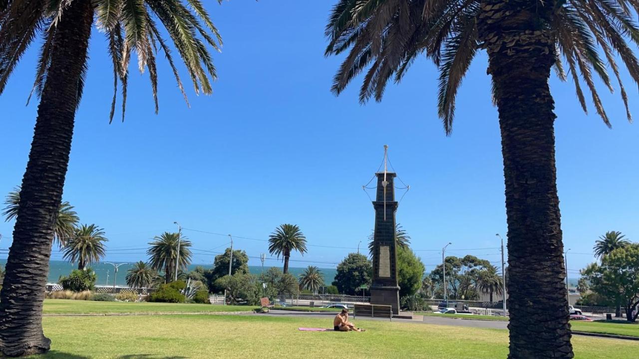 St Kilda Beachfront 2 Bedroom Apartment Melbourne Luaran gambar